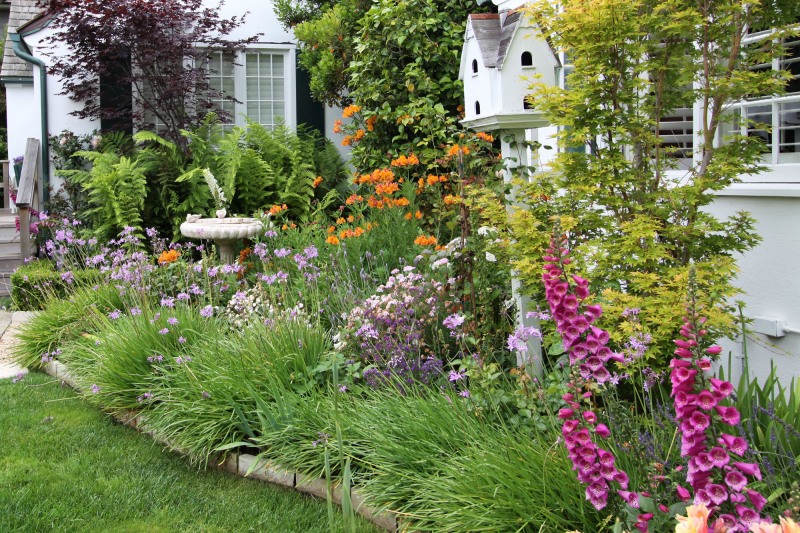 lincoln-green-inn-gardens-cottages-june-2023-05