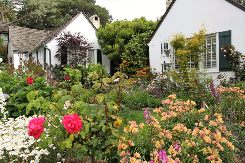 lincoln-green-inn-gardens-cottages-june-2023-28